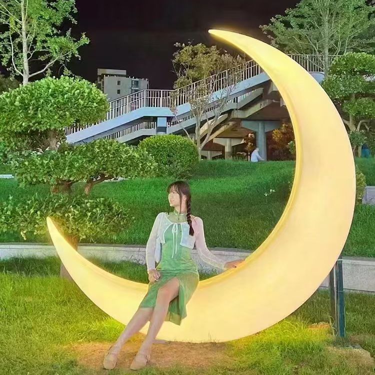 发光月亮婚庆户外月牙太阳能防水座椅庭院民宿月亮灯网红月亮灯