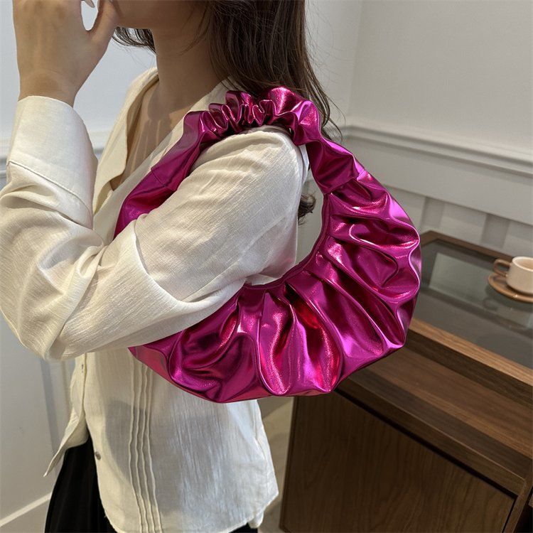 Women's Pleated Metallic Pu Cloud Clutch Fashionable Handbag_voghion.com
