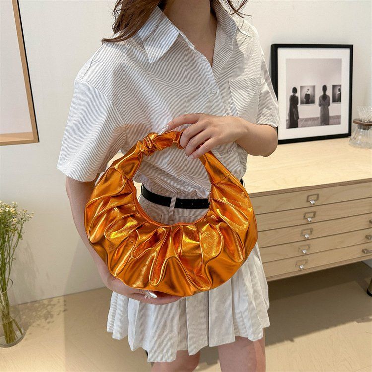 Women's Pleated Metallic Pu Cloud Clutch Fashionable Handbag_voghion.com