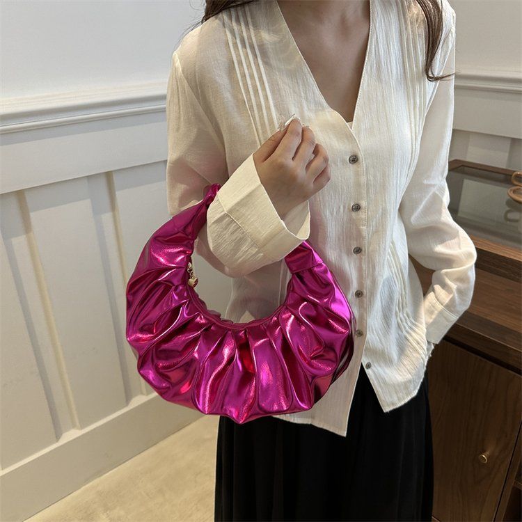 Women's Pleated Metallic Pu Cloud Clutch Fashionable Handbag_voghion.com
