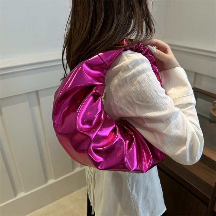 Women's Pleated Metallic Pu Cloud Clutch Fashionable Handbag_voghion.com
