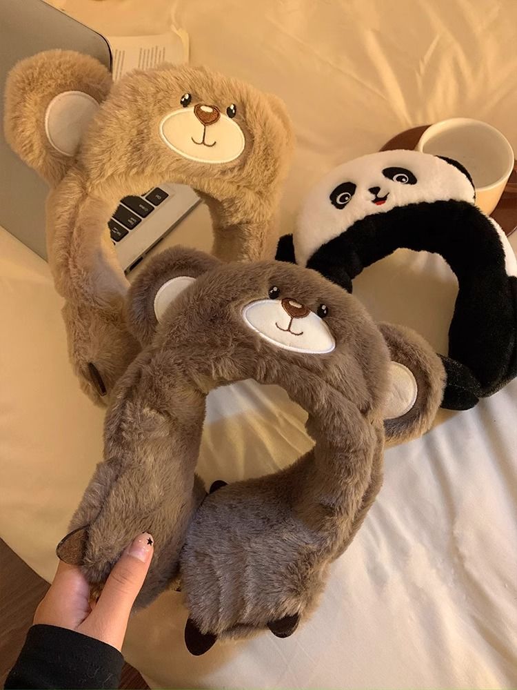 Winter plush earmuffs, unique style and personality, cute little bear, warm and comfortable, wearing it is both beautiful and warm_voghion.com