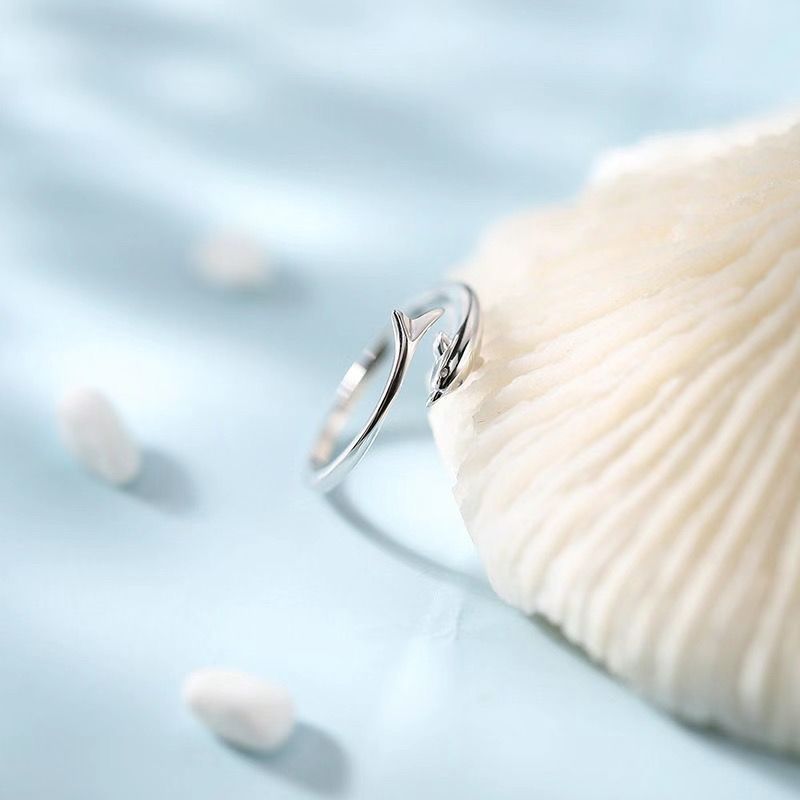Bracciale a catena con delfino in argento per donna e ragazza_voghion.com