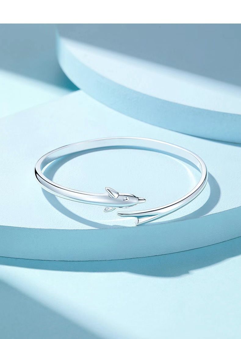 Bracciale a catena con delfino in argento per donna e ragazza_voghion.com