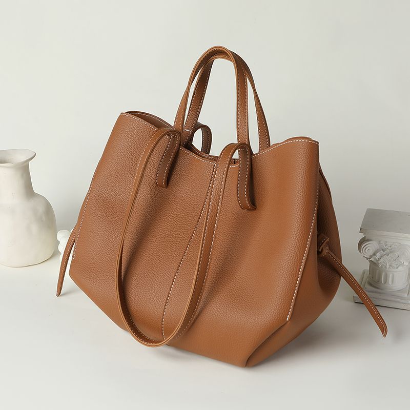 French High Beauty 2024 New Fashionable Tote Premium Handheld Large Capacity Single Shoulder Underarm Women's Bag_voghion.com