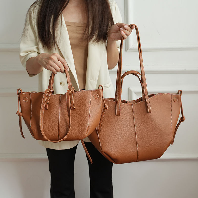 French High Beauty 2024 New Fashionable Tote Premium Handheld Large Capacity Single Shoulder Underarm Women's Bag_voghion.com