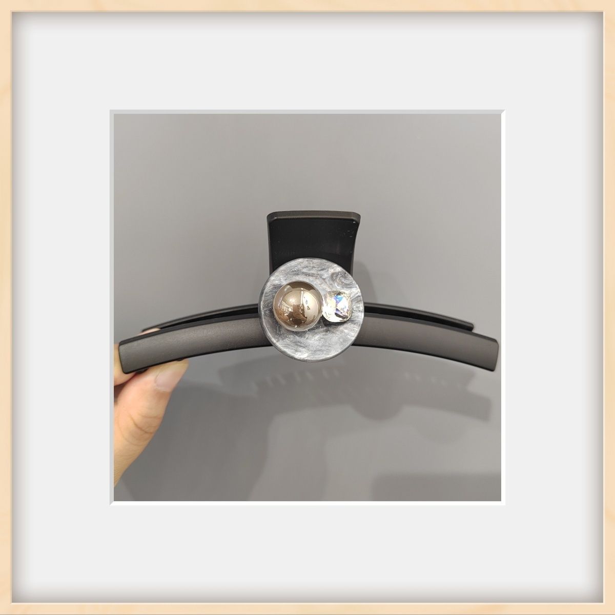 Elegante molletta per capelli sottili a forma di squalo_voghion.com