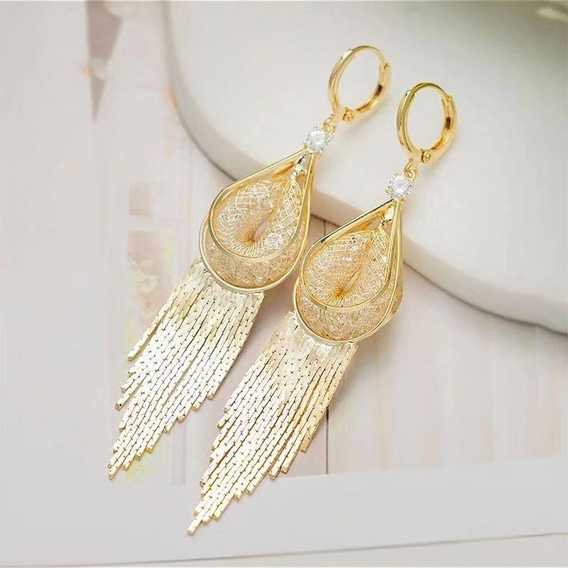 Elegant Long Tassel Drop Earrings With Mesh Water Drop Clasp Design_voghion.com