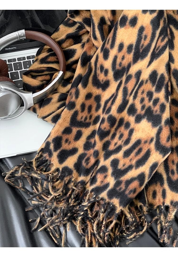 Šal 2024 za ogrevanje pozimi, jeseni in zime, nov retro vsestranski šal Spice Girl z leopardjim vzorcem in resicami_voghion.com