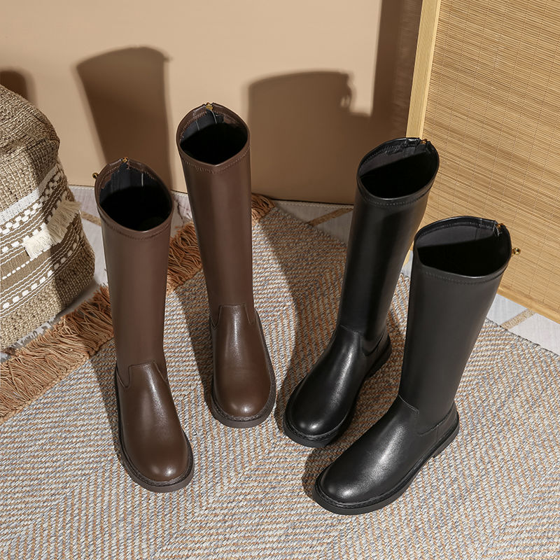 However, knee long boots for women in autumn and winter flat bottom fat mm thick legs large tube knight boots high tube thin boots large size women's boots