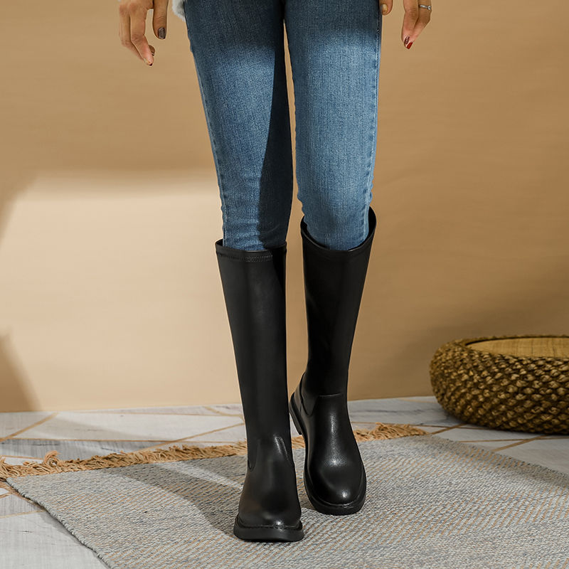 However, knee long boots for women in autumn and winter flat bottom fat mm thick legs large tube knight boots high tube thin boots large size women's boots