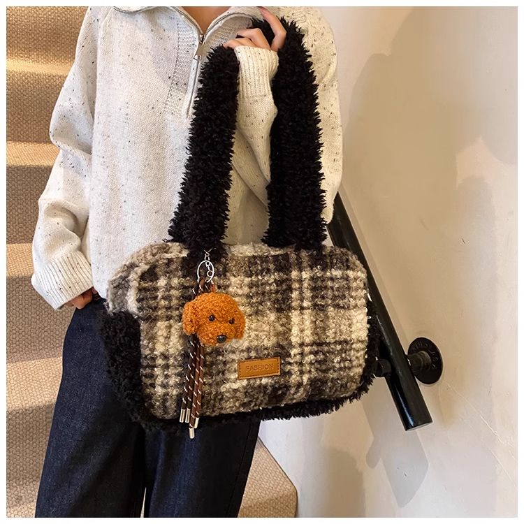 Fourre-tout tendance coréen FOUR ONE pour femmes, nouvelle collection automne et hiver, sac à bandoulière en peluche à couleurs contrastées_voghion.com