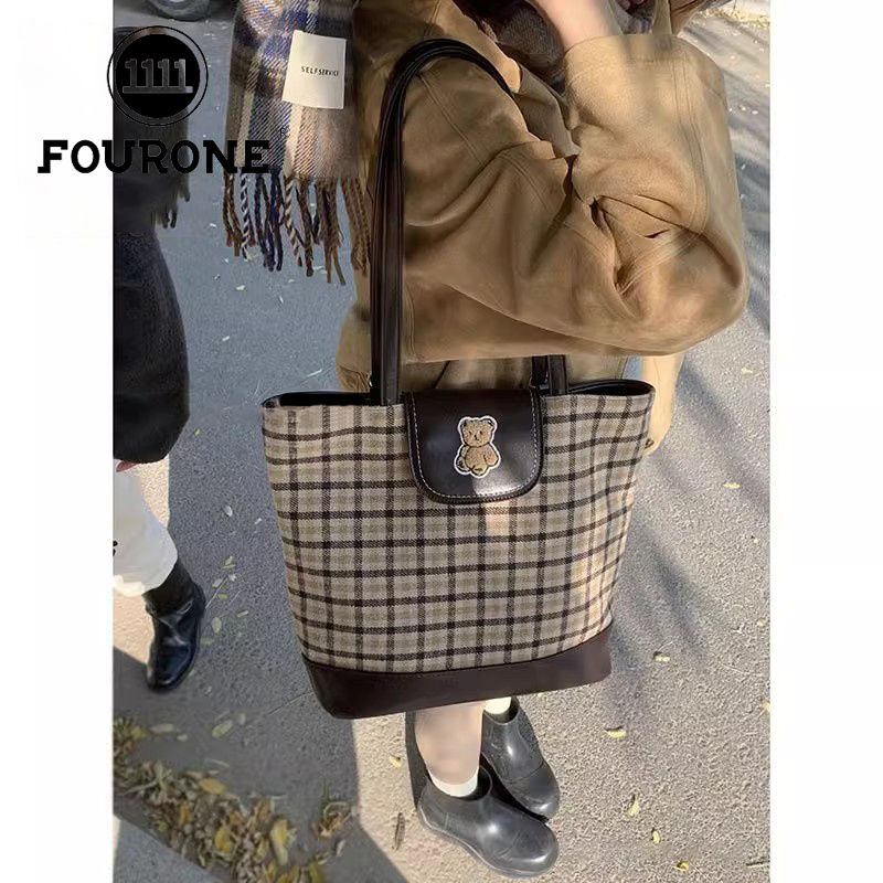 FOUR ONE karierte Teddybärtasche mit mehreren Wassereimertaschen, modisch und vielseitig, Nischendesign, Einzelschulter_voghion.com