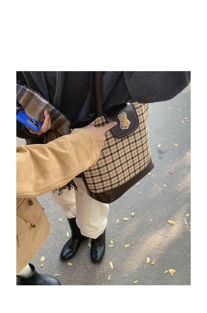 FOUR ONE karierte Teddybärtasche mit mehreren Wassereimertaschen, modisch und vielseitig, Nischendesign, Einzelschulter_voghion.com