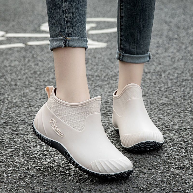 German Wear-resistant Construction Site Kitchen Work Stylish Women's Rain Boots, All-season Short-tube Lightweight_vogvips.com