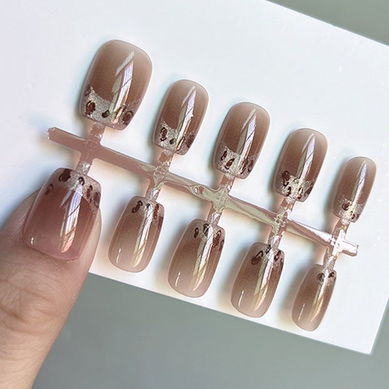 Manucure française léopard dégradée, stickers œil de chat, faux ongles détachables, finition blanchissante haut de gamme_voghion.com