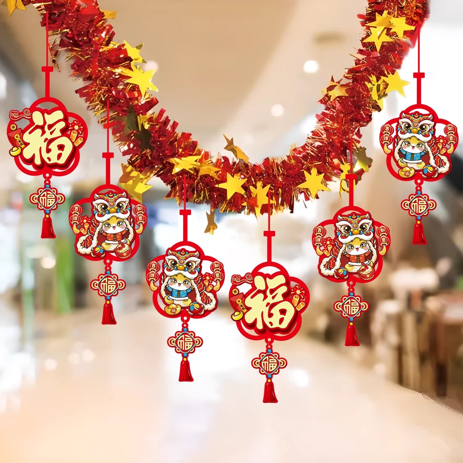 春节来临，家家户户如何装饰年货？