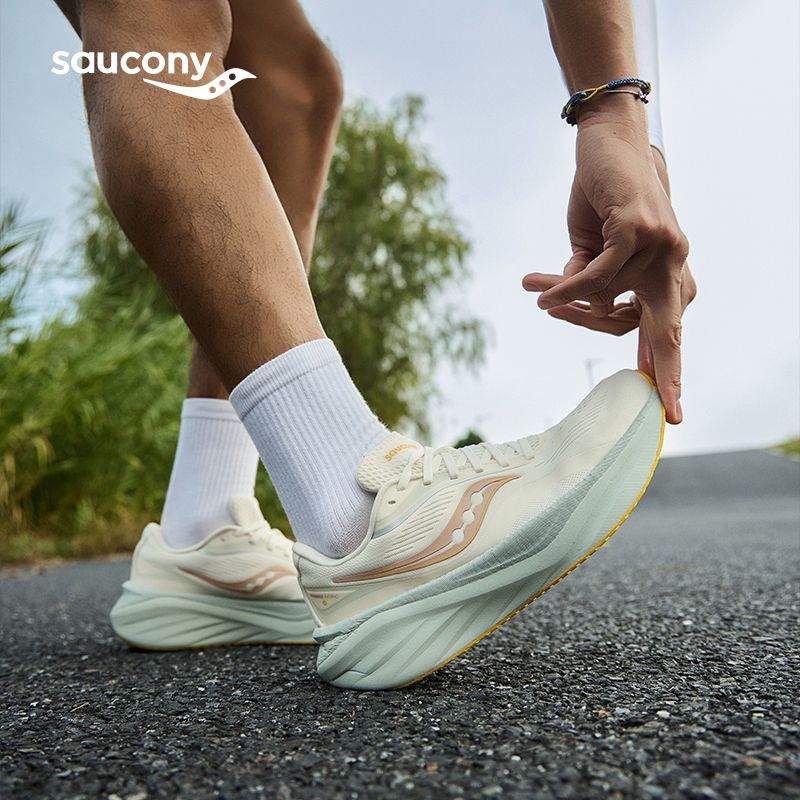 Saucony索康尼火鸟4减震回弹慢跑鞋短跑训练跑步鞋男情侣跑鞋25年