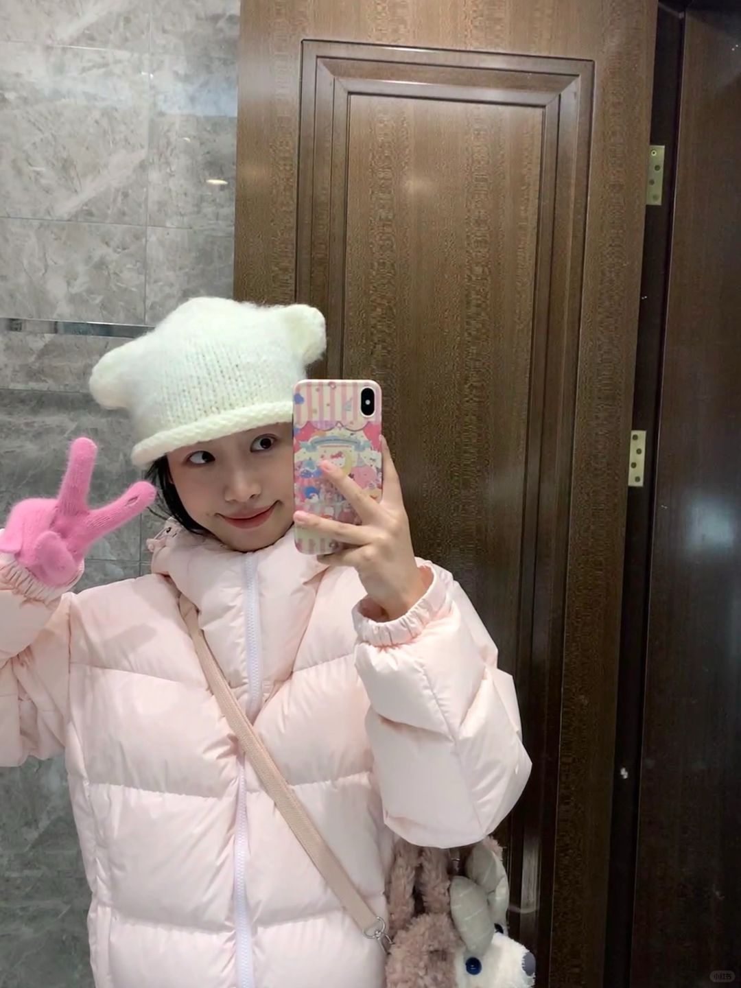 Doudoune courte blanche style hiver 2025 pour femme, à capuche, ample, chaude, pour couple, manteau épais_voghion.com