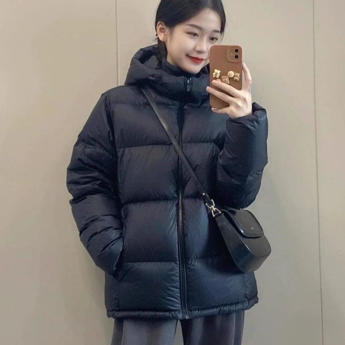 Doudoune courte blanche style hiver 2025 pour femme, à capuche, ample, chaude, pour couple, manteau épais_voghion.com