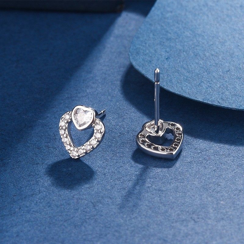 Heart-shaped Stud Earrings Elegant Shiny Simple Hollow Design_voghion.com