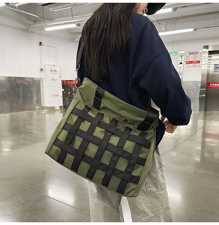 Men's Crossbody Single Shoulder Handbag Travel Sports Gym Ins Style Casual Luggage Bag Large Capacity New Trendy_voghion.com