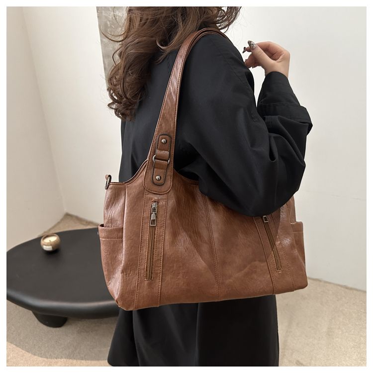 2025 New Fashion Texture Large Capacity Handheld Tote Commuting Versatile Single Shoulder Crossbody Women's Bag_voghion.com