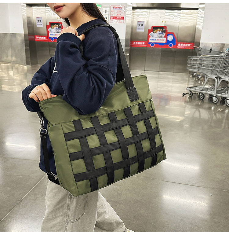 Men's Crossbody Single Shoulder Handbag Travel Sports Gym Ins Style Casual Luggage Bag Large Capacity New Trendy_voghion.com