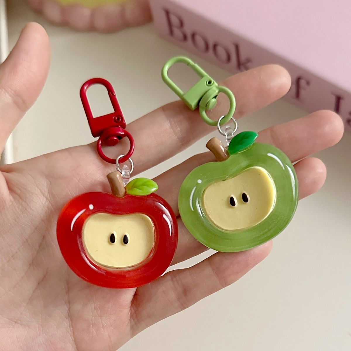 Cute Cartoon Keychain Pendant For Couples And Best Friends_voghion.com