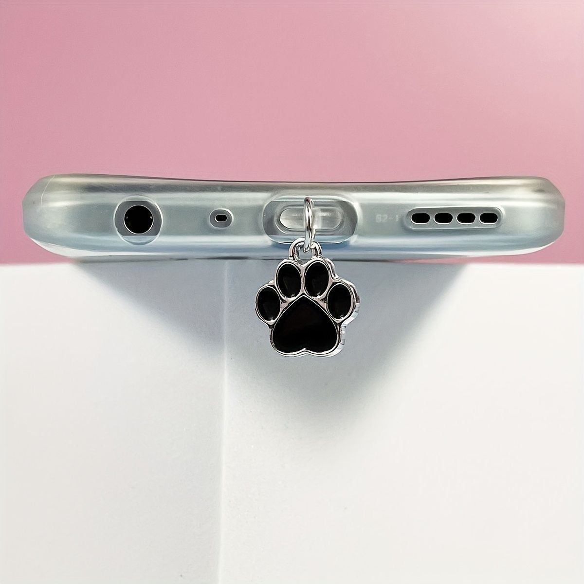 Metal Paw Black Phone White Cat Dustproof Pendant Plug Type-C Charging_voghion.com