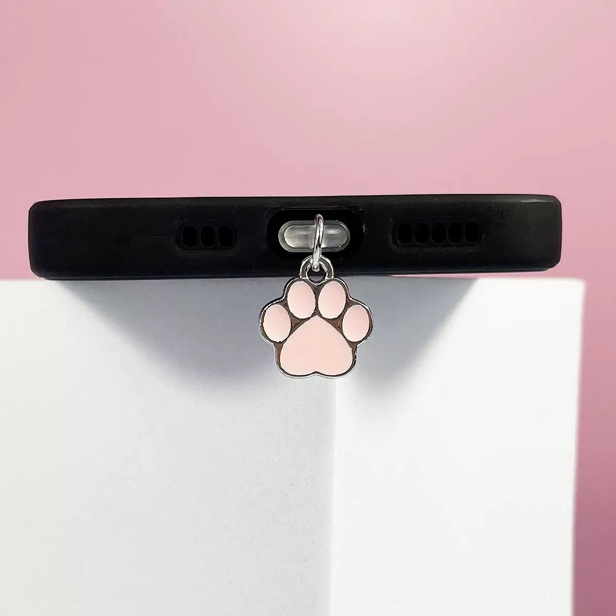 Metal Paw Black Phone White Cat Dustproof Pendant Plug Type-C Charging_voghion.com