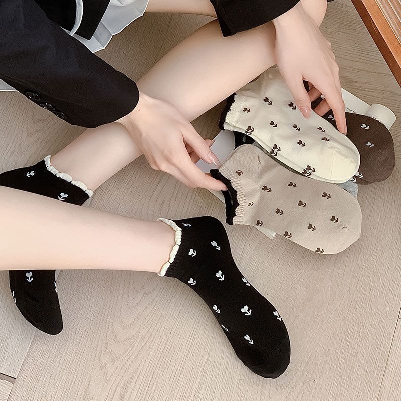 Cute Lace Ankle Socks For Women Combed Cotton Breathable Design_voghion.com