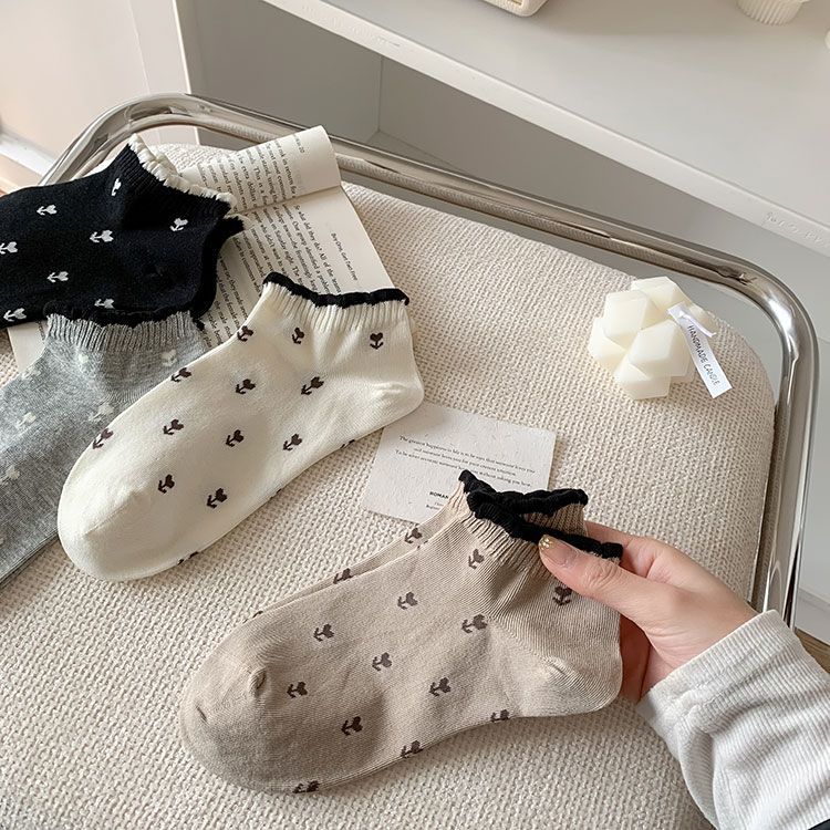 Cute Lace Ankle Socks For Women Combed Cotton Breathable Design_voghion.com