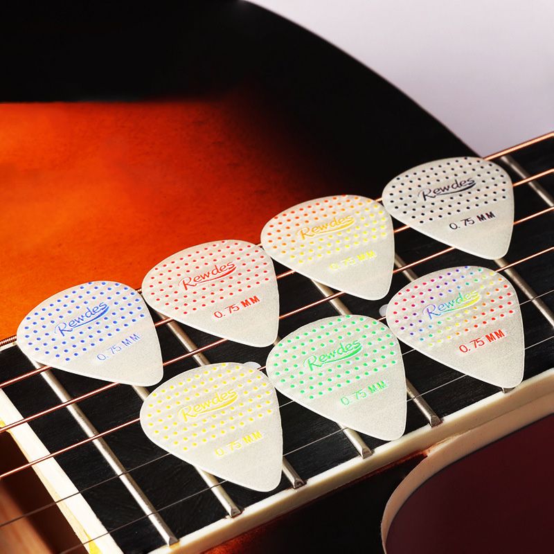 Luminous Non-slip Guitar Plectrum Fluorescent Celluloid Pick_voghion.com