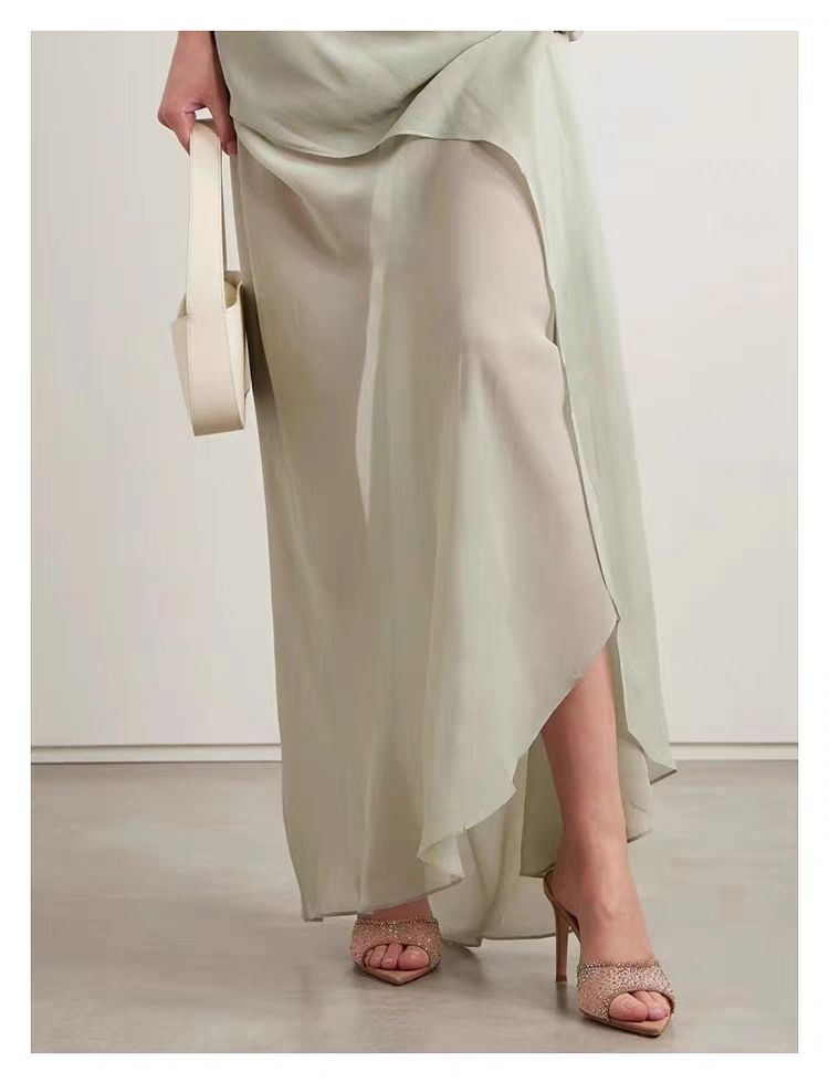 Sandali con cinturino e punta aperta, stile trendy per l'estate 2025, con tacco sottile, a punta, alti e alti, nuovi e sorprendenti._voghion.com