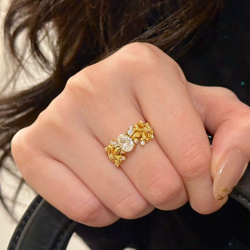 Yingwei Retro Flower Open Ring S925 Silver Full Diamond For Women_voghion.com