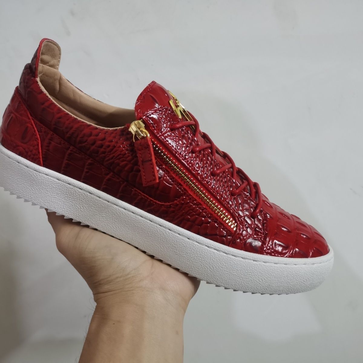 Zapatillas bajas de primavera y otoño para hombre y mujer de gz, zapatos de media caña modernos con cremalleras, zapatos casuales versátiles y con estilo._voghion.com