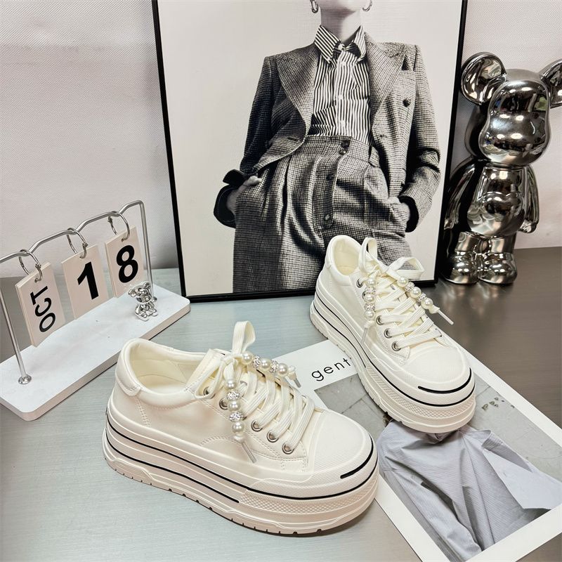 Spring European Style Women's New Pearl Lace-Up Casual Sneakers Fashionable Thick-Soled 6CM Height-Increasing White_vogvips.com
