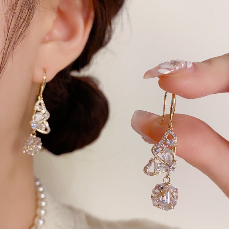 Light Luxury High-end Feel, Micro-inlaid Full Diamond Butterfly Ball Ear Hooks, Niche Fashion, Exquisite And Versatile,_voghion.com
