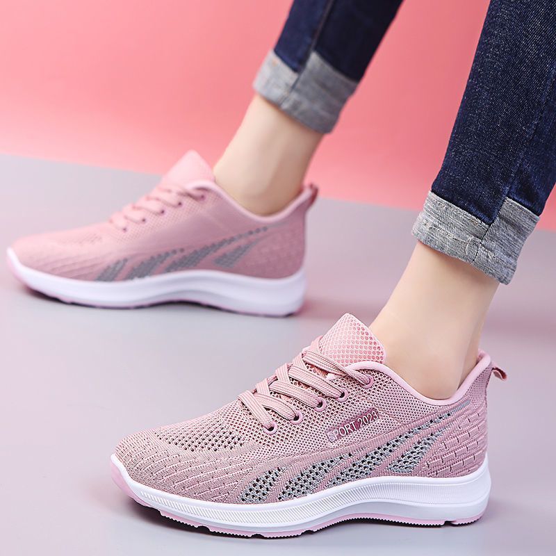 2025新款飞织网面防臭运动鞋休闲防滑软底妈妈轻便旅游跑步单鞋女