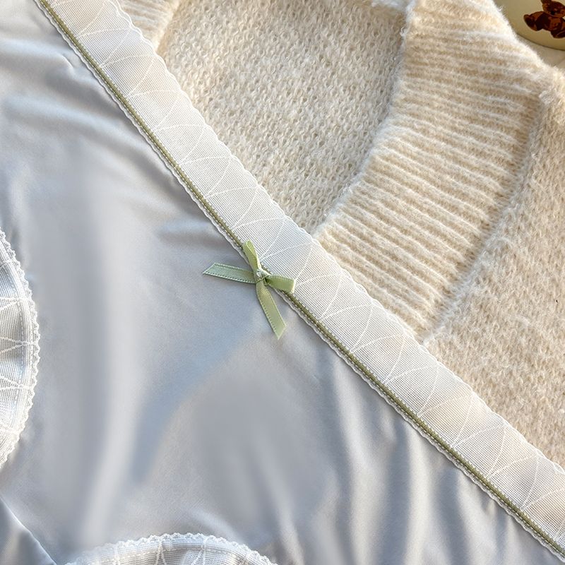 内裤女冰丝中腰抗菌无痕高中学生少女士抑菌全棉档透气运动平角裤