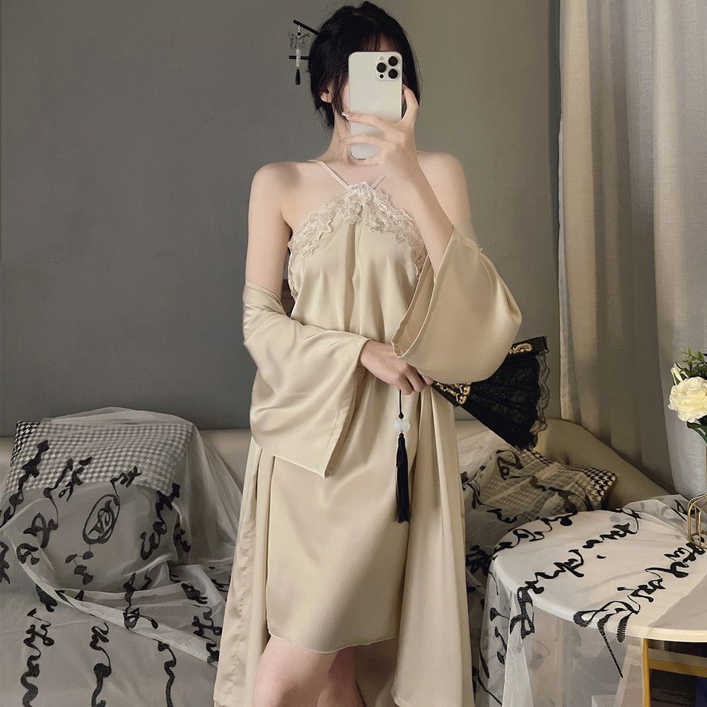 性感睡衣女2025年新款冰丝挂脖吊带睡裙女士纯欲蕾丝睡袍春秋套装