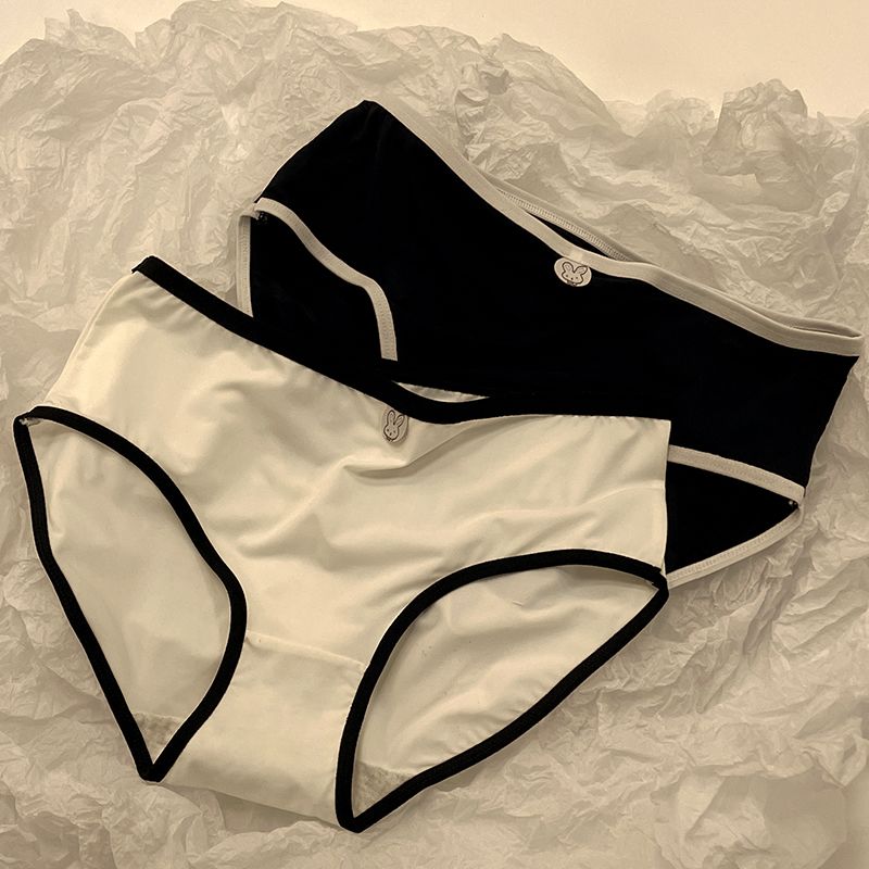 内裤女冰丝中腰抗菌无痕高中学生少女抑菌全棉档透气运动平角裤头