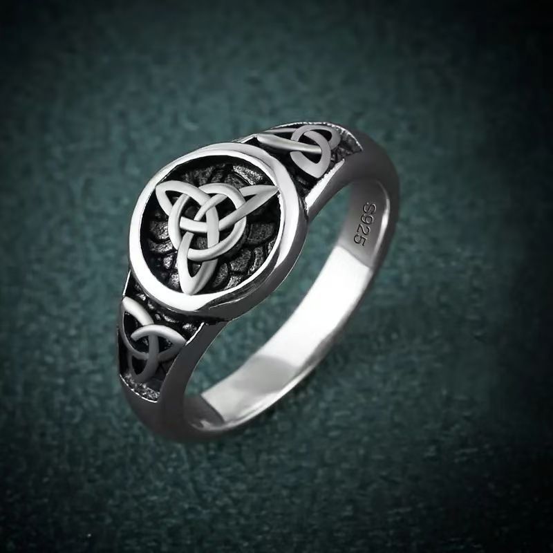 Massiver Retro Ring Aus Thai-silber Im Keltischen Punk-stil_voghion.com