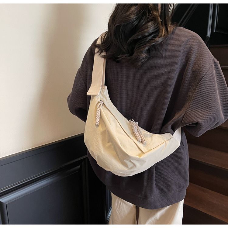 Fashionable Women's Large Capacity Crossbody Dumpling Shoulder Bag_voghion.com