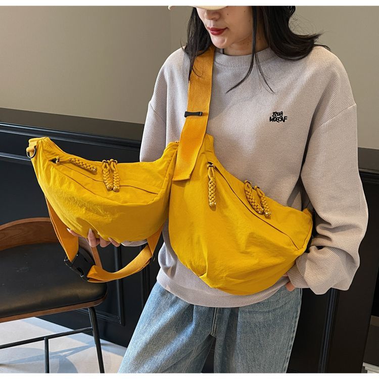 Fashionable Women's Large Capacity Crossbody Dumpling Shoulder Bag_voghion.com
