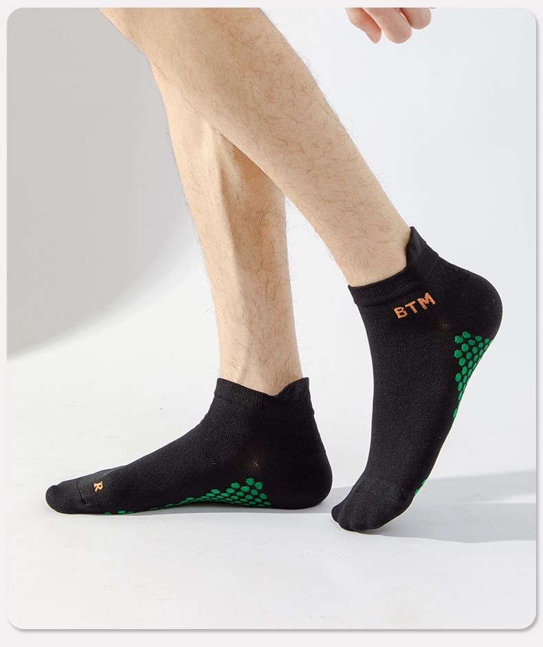 Running Socks Breathable Moisture Wicking Professional Short Socks_voghion.com