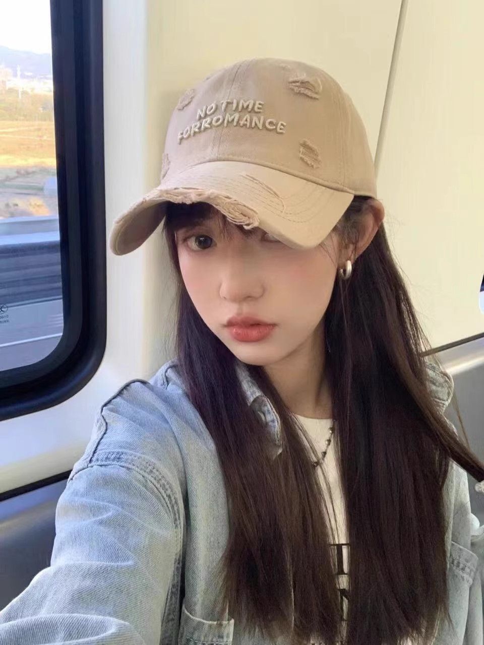 Gorra de béisbol rota para mujer con bordado de letras_voghion.com