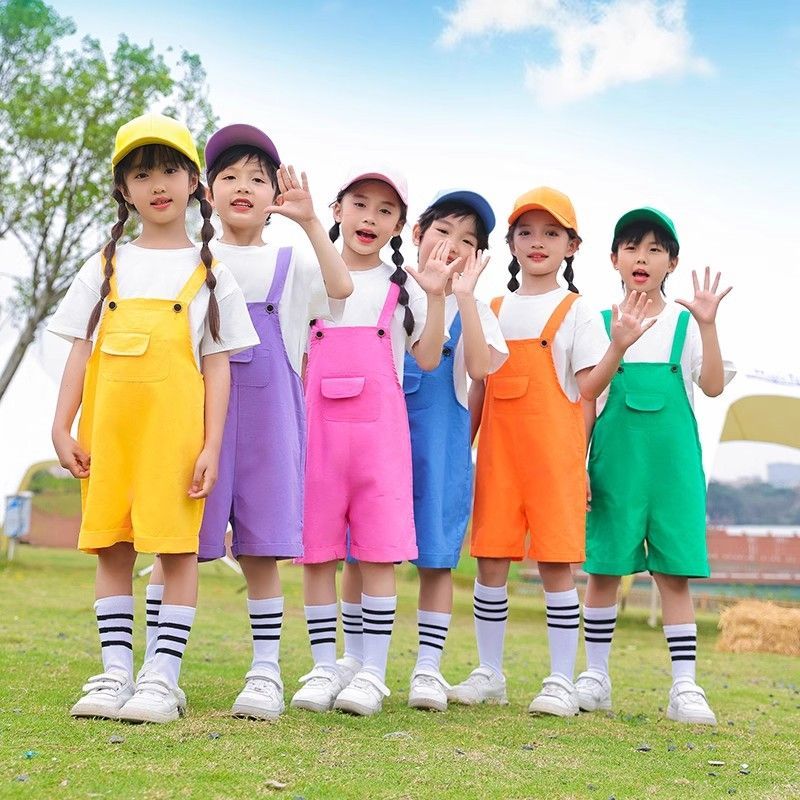 儿童六一糖果背带裤幼儿园毕业照啦啦队演出服小学生运动合唱舞蹈