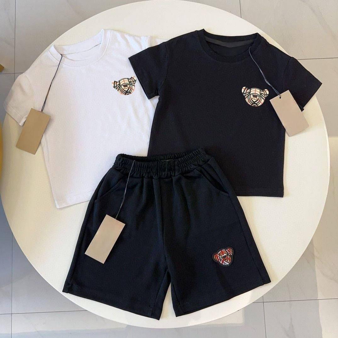 Zomer t-shirt en short set voor kinderen buitenkleding_voghion.com